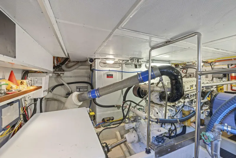 Slide: The Image of 1998 Symbol 558 DOS GATOS 820 - 5812885