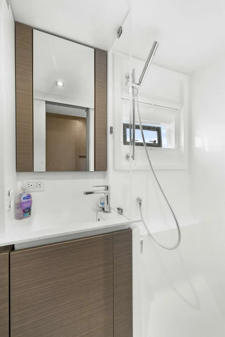 Slide: The Image of Leopard 46 PC 2024 - 5813554