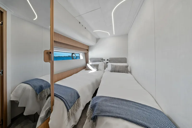 Slide: The Image of 2026 F5.7 Prestige Yachts - 6007988