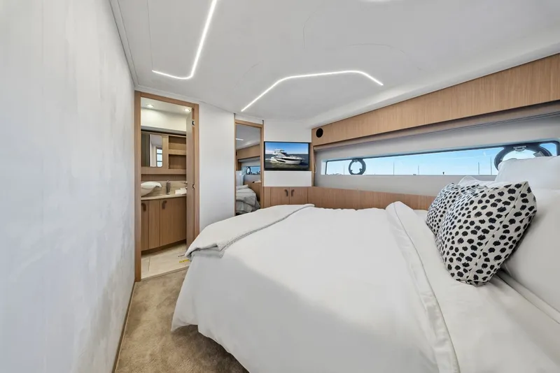 Slide: The Image of 2026 F5.7 Prestige Yachts VIP Stateroom - 6007991