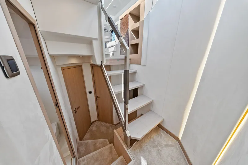 Slide: The Image of 2026 F5.7 Prestige Yachts - 6007996