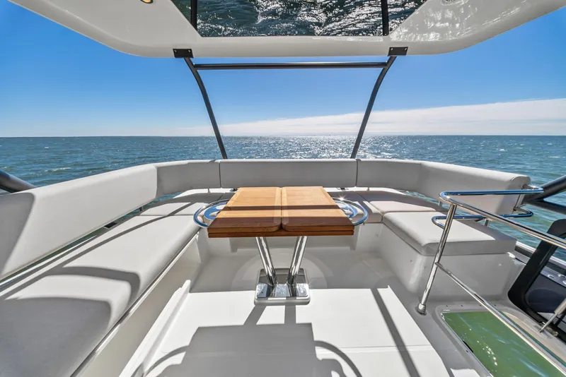 Slide: The Image of 2026 F5.7 Prestige Yachts Flybridge Seating - 6008016