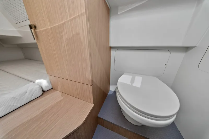 Slide: The Image of 2026 F5.7 Prestige Yachts - 6008039