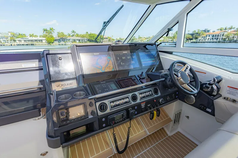 Slide: The Image of Formula 430 SSC 2018 - 5969693