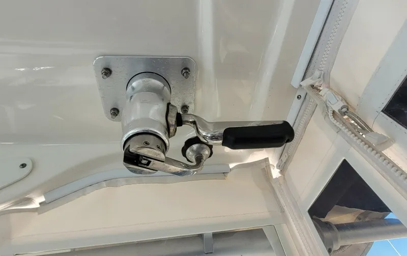 Slide: The Image of Boston Whaler 315 Conquest 2017 - 5820896