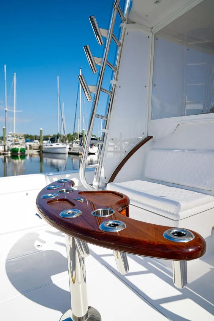 Slide: The Image of Front Runner 47' W/A 2026 - 5813745