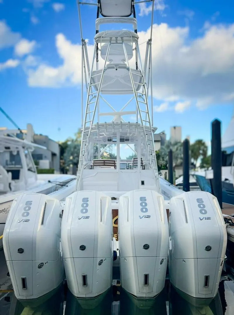 Slide: The Image of Front Runner 47' W/A 2026 - 5813747