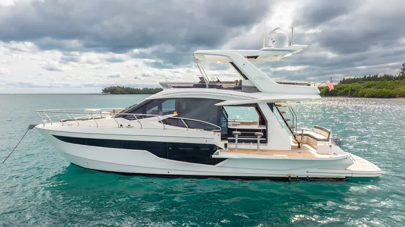 Slide: The Image of 2020 Galeon 500 Fly - 5813867