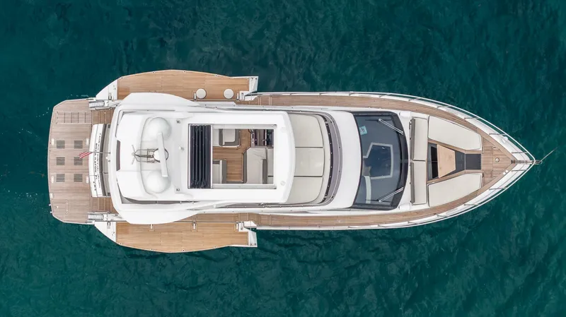 Slide: The Image of 2020 Galeon 500 Fly - 5813869