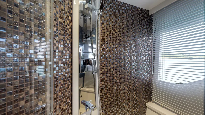 Slide: The Image of 2020 Galeon 500 Fly - 5813955