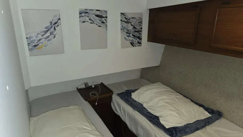 Slide: The Image of 1984 Ocean Yacht 46SS Guest Stateroom - 5825981