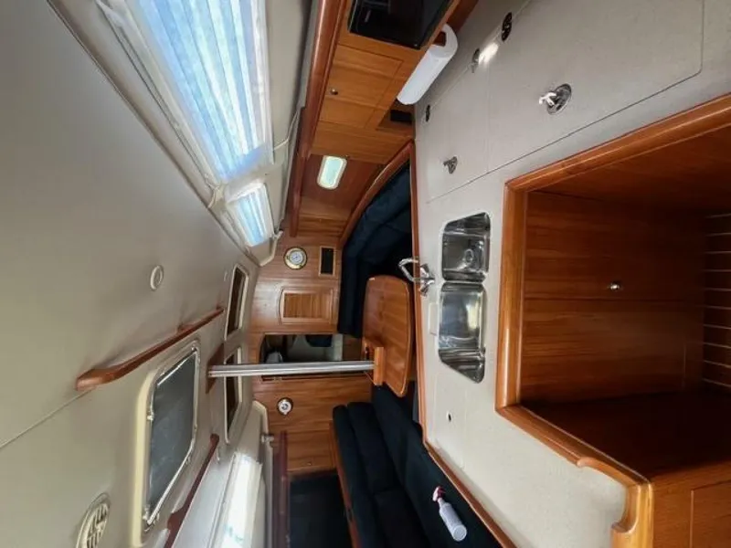 Slide: The Image of Hunter 353 2003 - 5814140