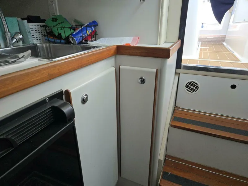 Slide: The Image of Tiara Coronet 1998 - 5814554