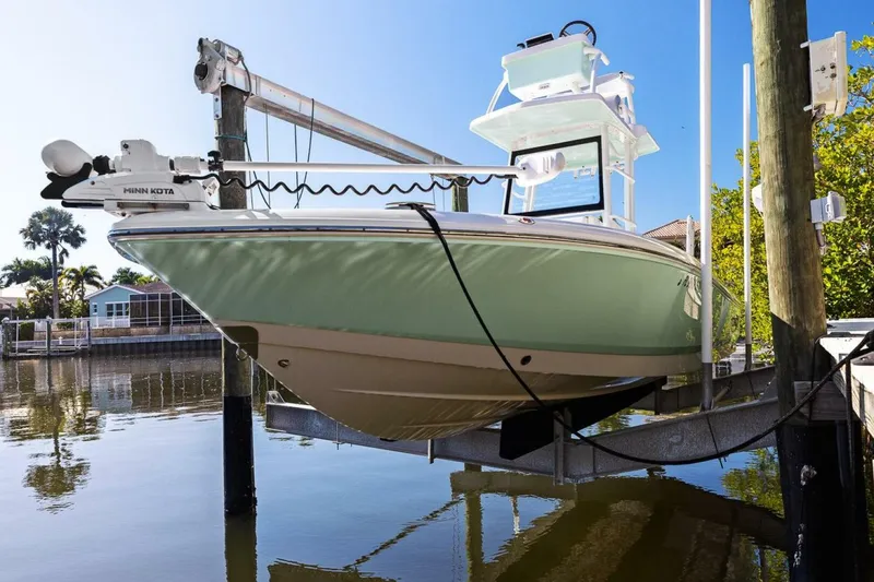 Slide: The Image of Robalo 246 Cayman 2020 - 5814312