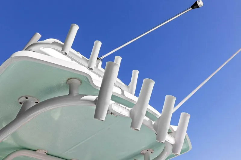 Slide: The Image of Robalo 246 Cayman 2020 - 5814317