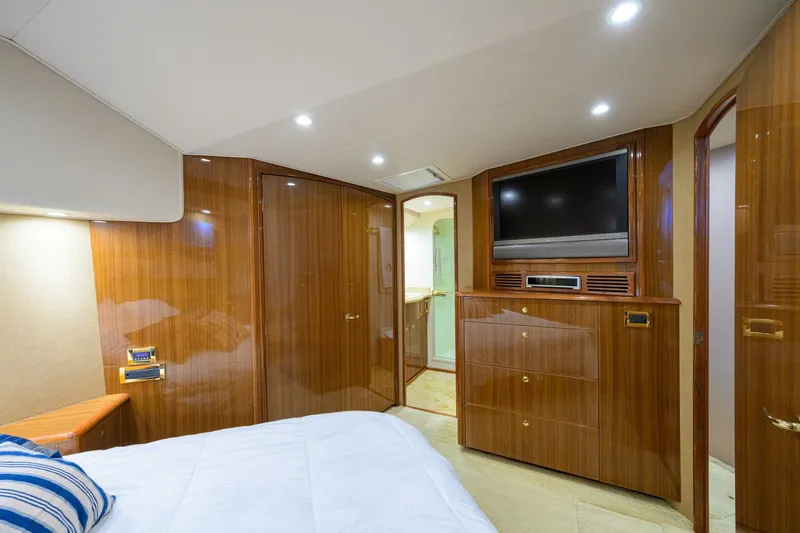 Slide: The Image of Master Stateroom Door To Head Past Closet Door - 5817863
