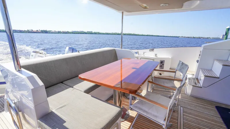 Slide: The Image of Azimut 66 Flybridge 2017 - 5815068