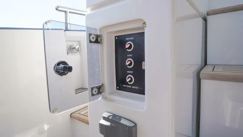 Slide: The Image of Azimut 66 Flybridge 2017 - 5815069