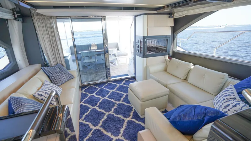 Slide: The Image of Azimut 66 Flybridge 2017 - 5815082