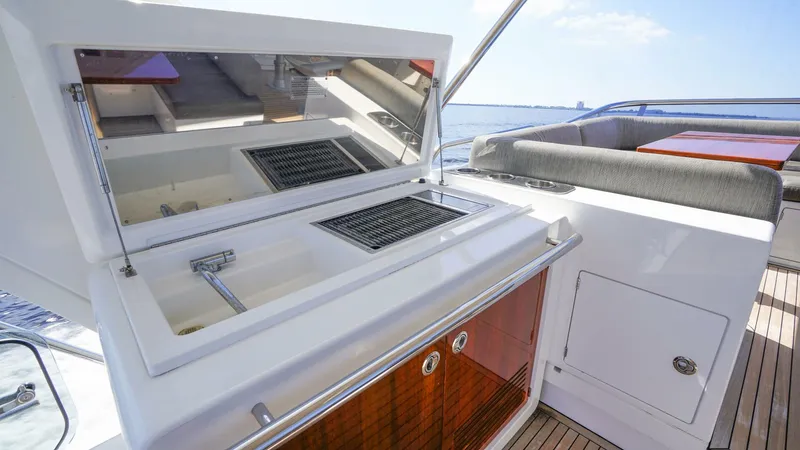 Slide: The Image of Azimut 66 Flybridge 2017 - 5815125