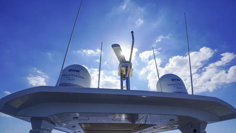 Slide: The Image of Azimut 66 Flybridge 2017 - 5815138