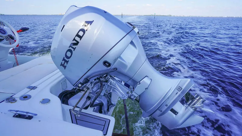 Slide: The Image of Azimut 66 Flybridge 2017 - 5815147