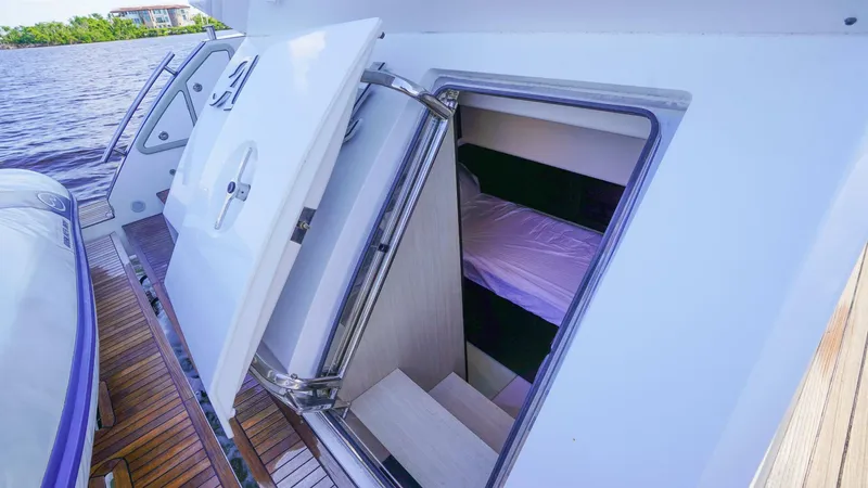 Slide: The Image of Azimut 66 Flybridge 2017 - 5815149