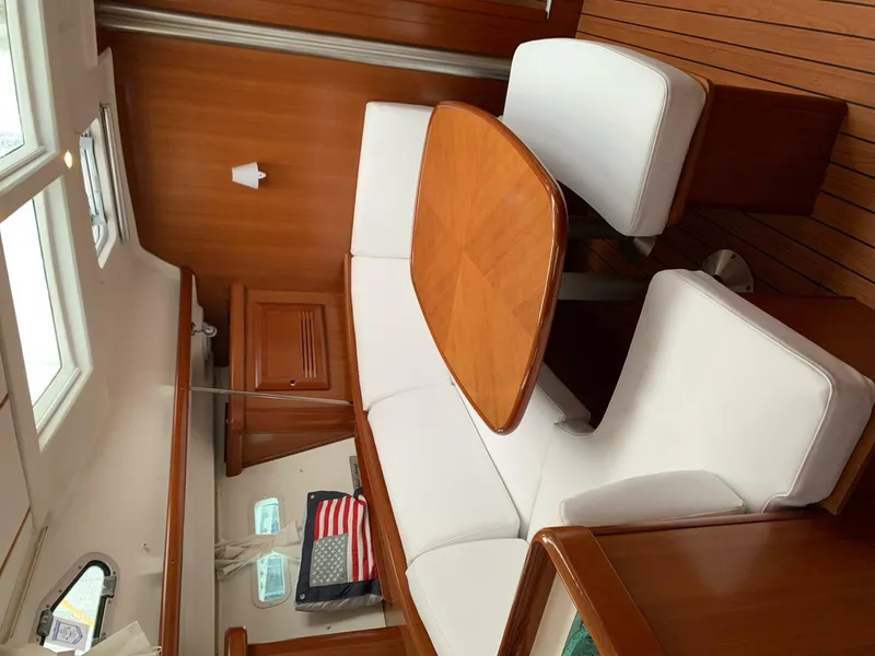 Slide: The Image of Beneteau 393 2006 - 5815142