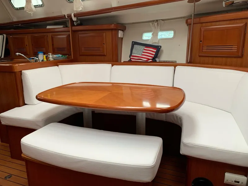 Slide: The Image of Beneteau 393 2006 - 5815148