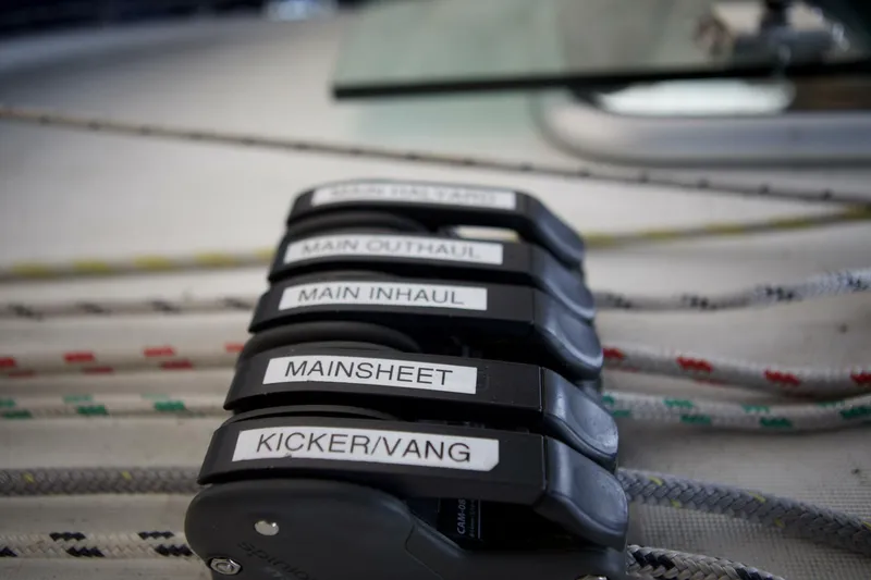 Slide: The Image of Beneteau 393 2006 - 5815102