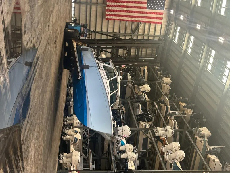 Slide: The Image of Back Cove 390 2021 - 5815437