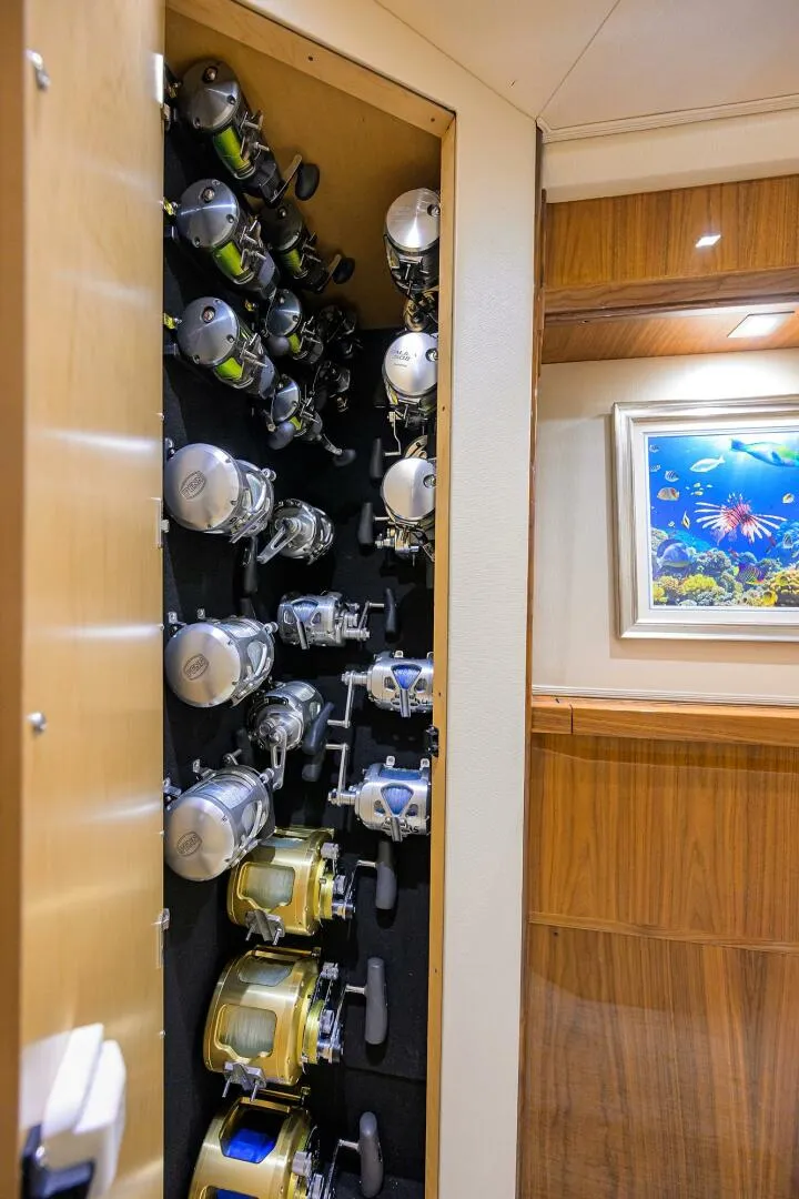 Slide: The Image of Viking 72 Enclosed Bridge 2017 - 5815626