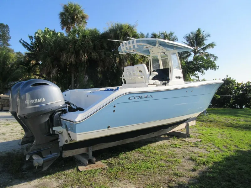 The Image of 2020 Cobia 280 Center Console - Profile - 5821308