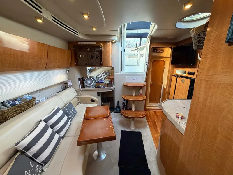 Slide: The Image of Regal Commodore 3860 2002 - 5816690