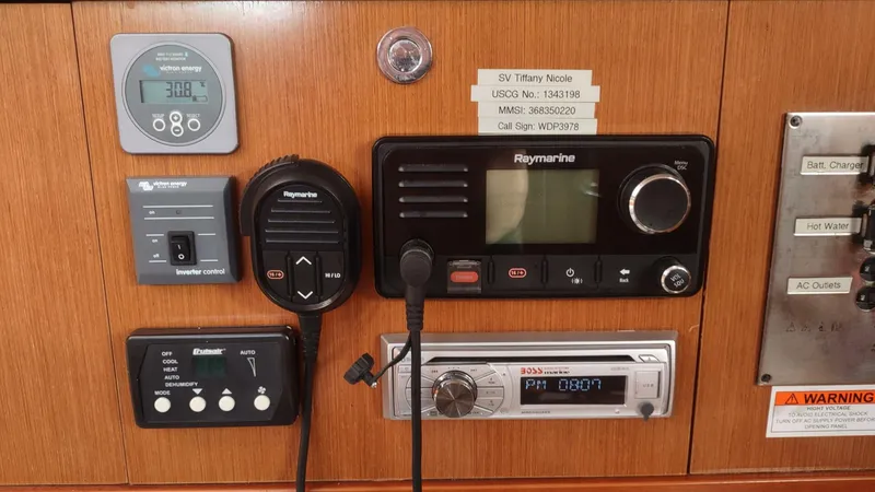 Slide: The Image of Beneteau Oceanis 43 2011 - 5816762