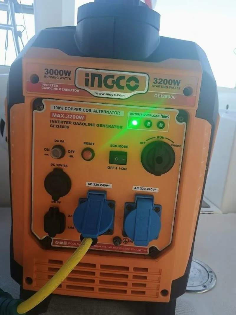 Slide: The Image of Beneteau Oceanis 43 2011 - 5816778