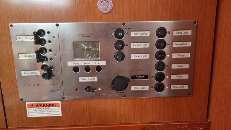 Slide: The Image of Beneteau Oceanis 43 2011 - 6786627