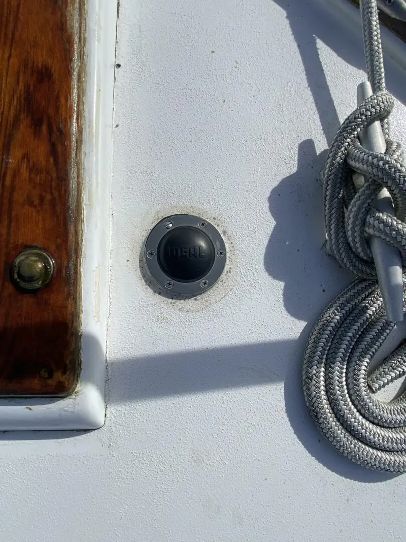 Slide: The Image of Post 46 1986 - 5823937