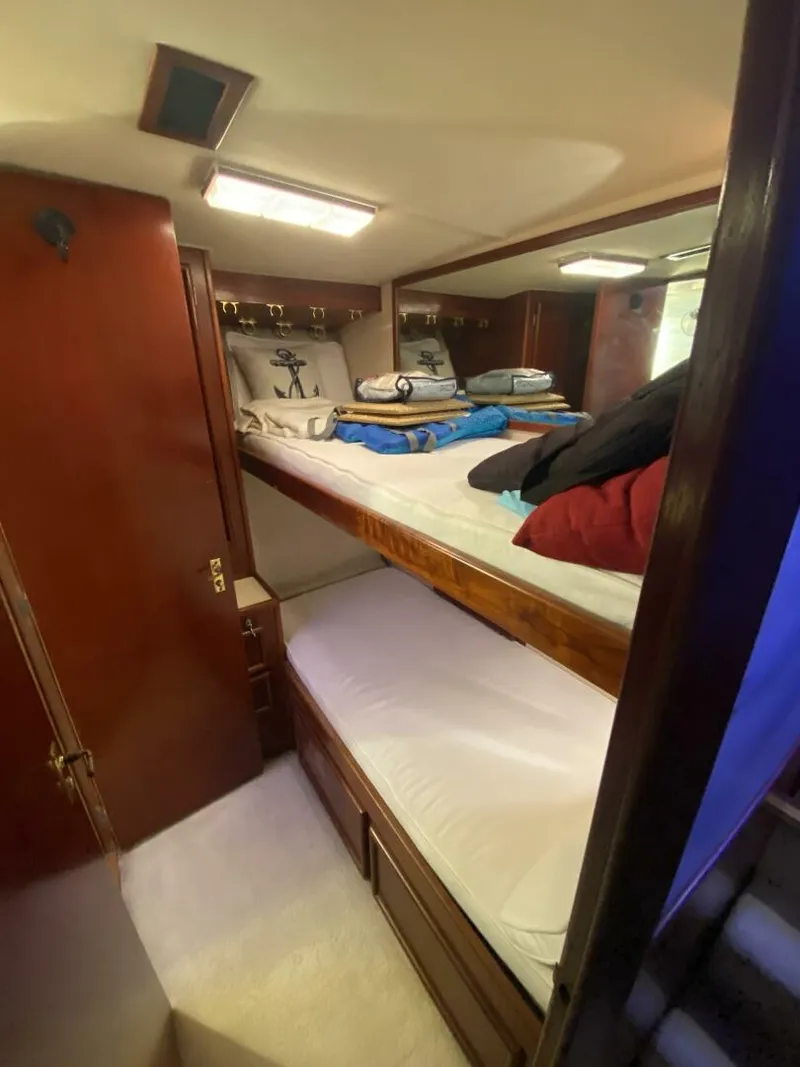 Slide: The Image of Post 46 1986 - 5823959