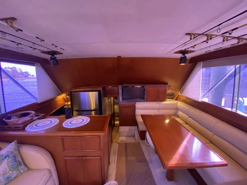 Slide: The Image of Post 46 1986 - 5823972