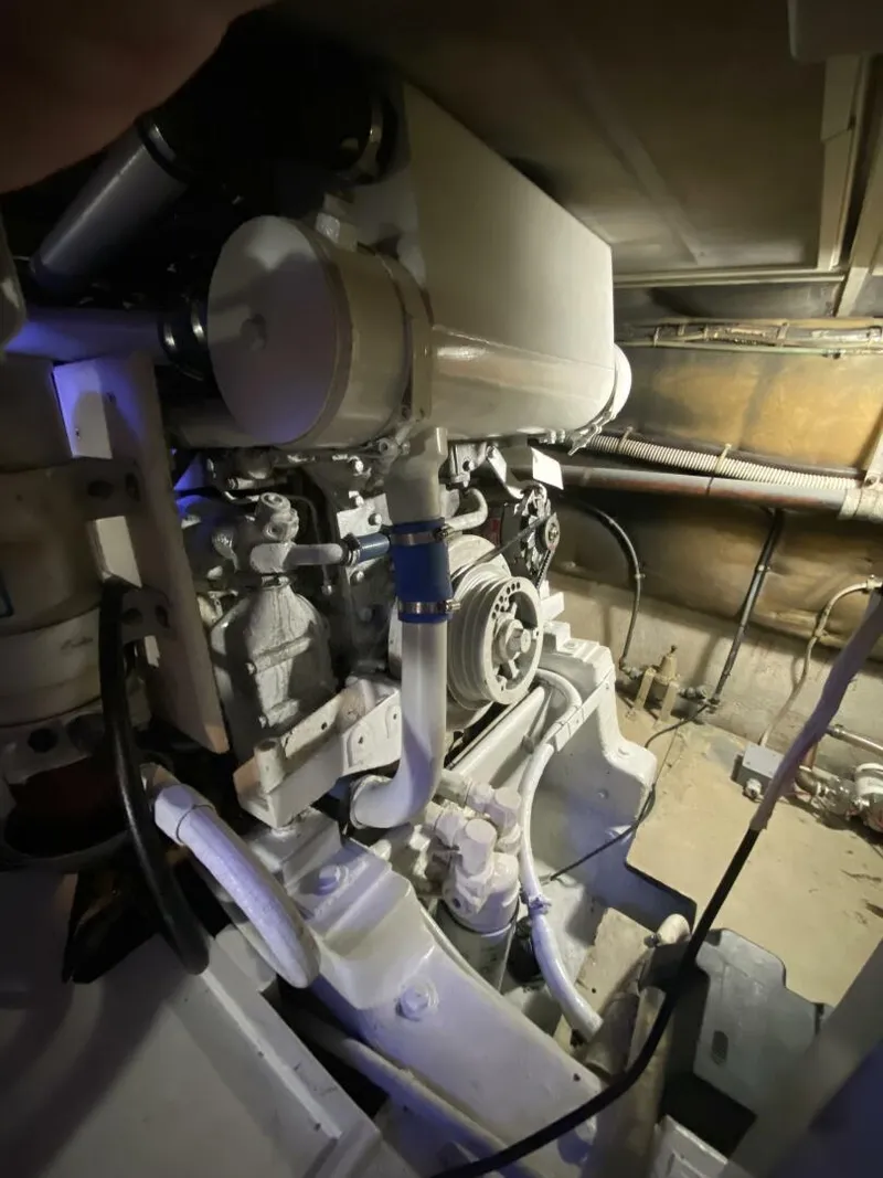 Slide: The Image of Post 46 1986 - 5823977