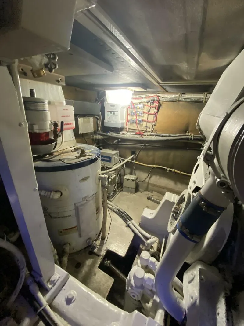 Slide: The Image of Post 46 1986 - 5823979