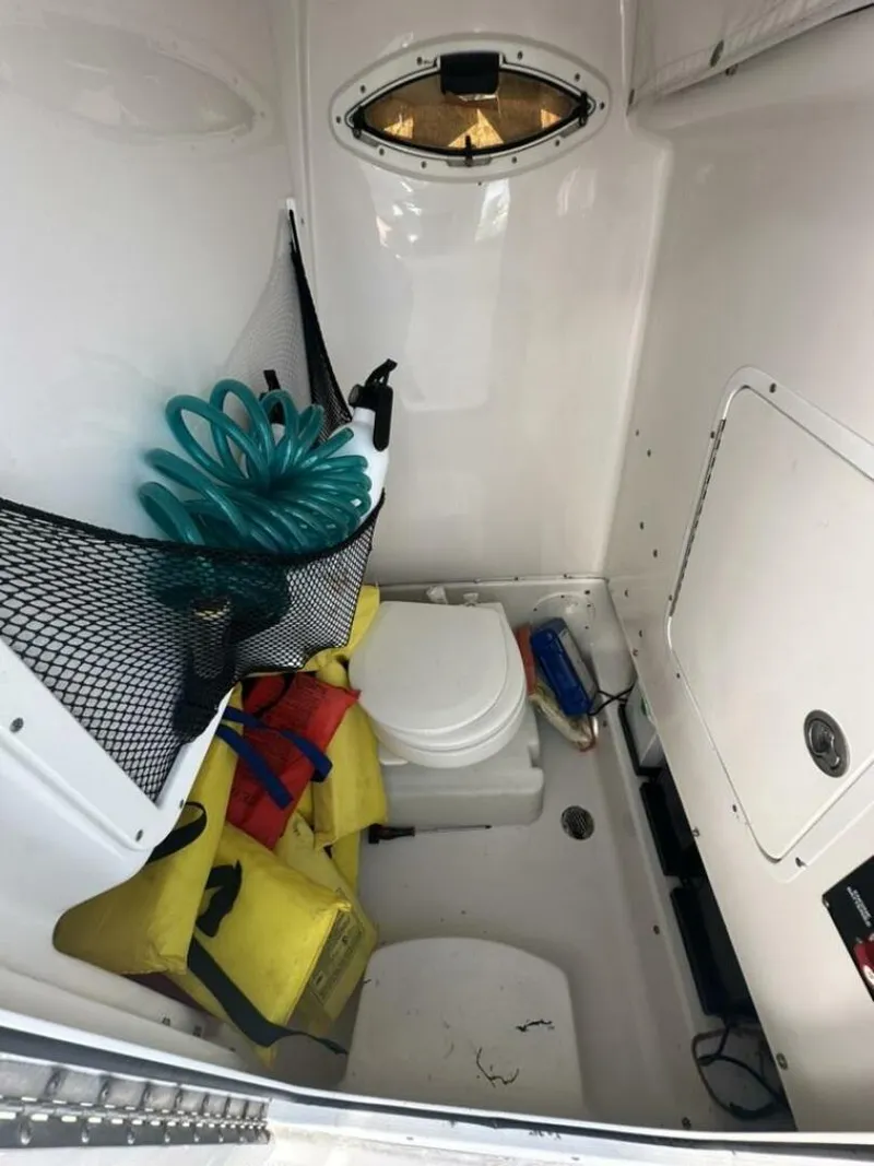 Slide: The Image of Sea Hunt 27 Gamefish Forward Seating 2014 - 5817559