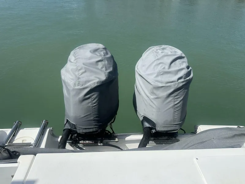 Slide: The Image of Sea Hunt 27 Gamefish Forward Seating 2014 - 5962397