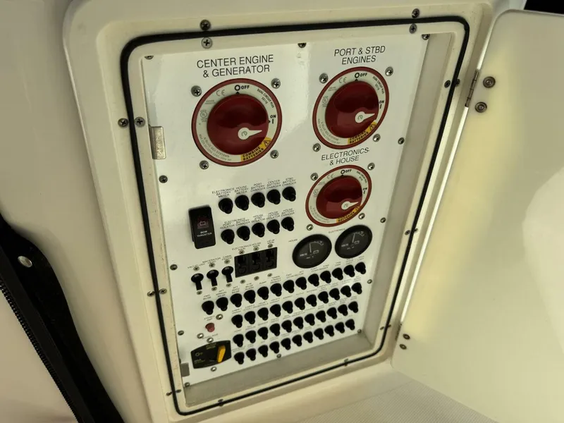 Slide: The Image of Pursuit 375 OS 2011 - 5818038