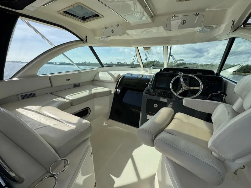 Slide: The Image of Pursuit 375 OS 2011 - 5818040