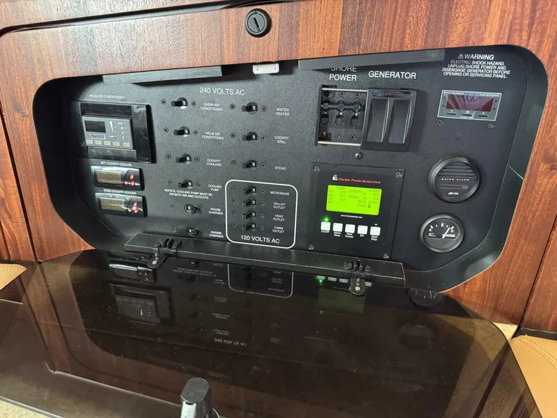 Slide: The Image of Pursuit 375 OS 2011 - 5818050