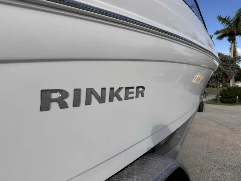 Slide: The Image of Rinker 23 2020 - 5818060