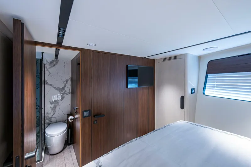 Slide: The Image of Astondoa AS5 2023 - 5818132