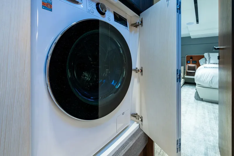 Slide: The Image of Astondoa AS5 2023 - 5818136